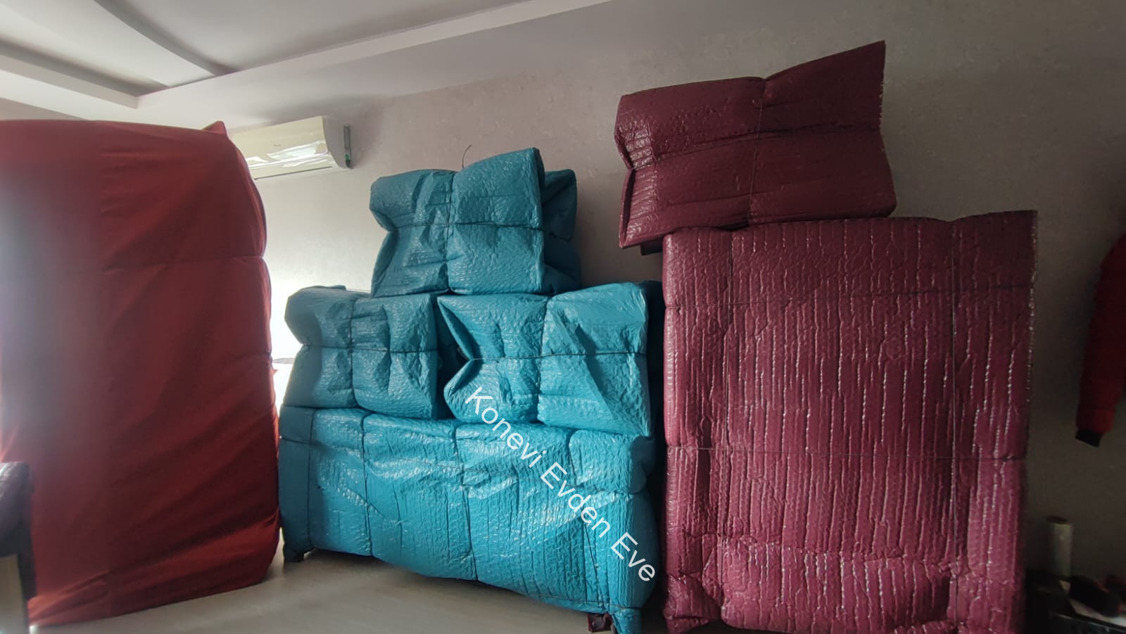 2025-Mayıs-İş-Başında - Konevi Evden Eve Taşımacılık | Asansörlü Nakliye Hizmeti