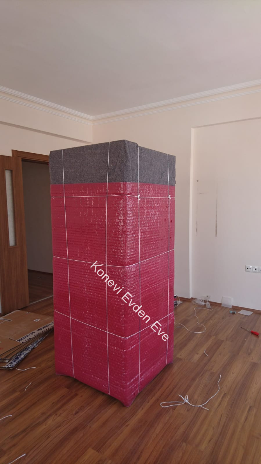 2025-Mayıs-İş-Başında - Konevi Evden Eve Taşımacılık | Asansörlü Nakliye Hizmeti