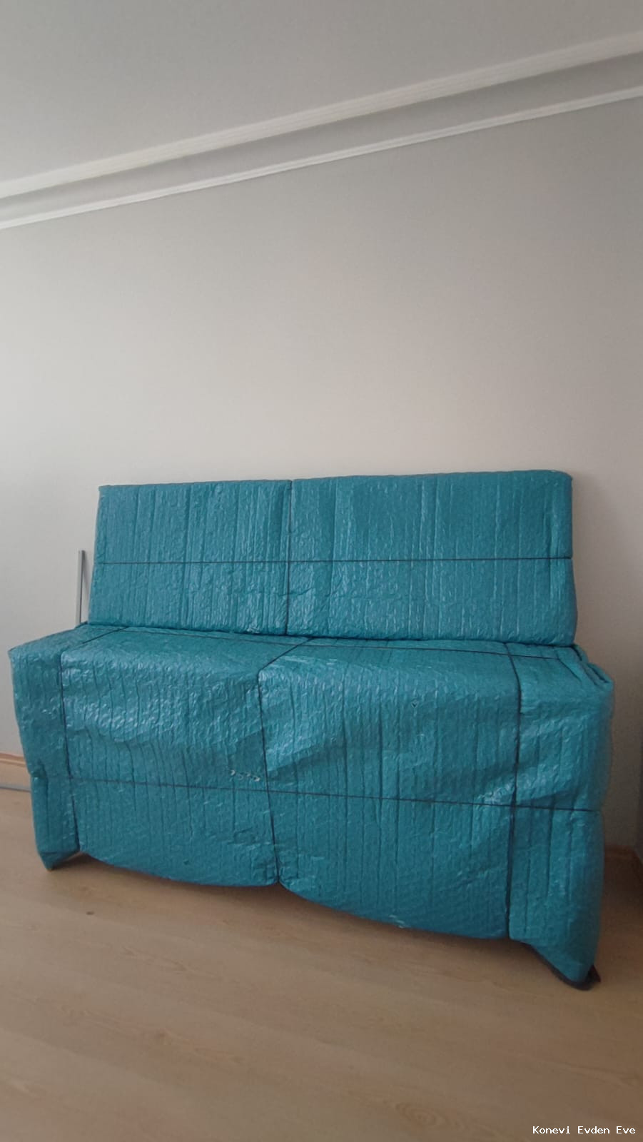 2025-Mayıs-İş-Başında - Konevi Evden Eve Taşımacılık | Asansörlü Nakliye Hizmeti