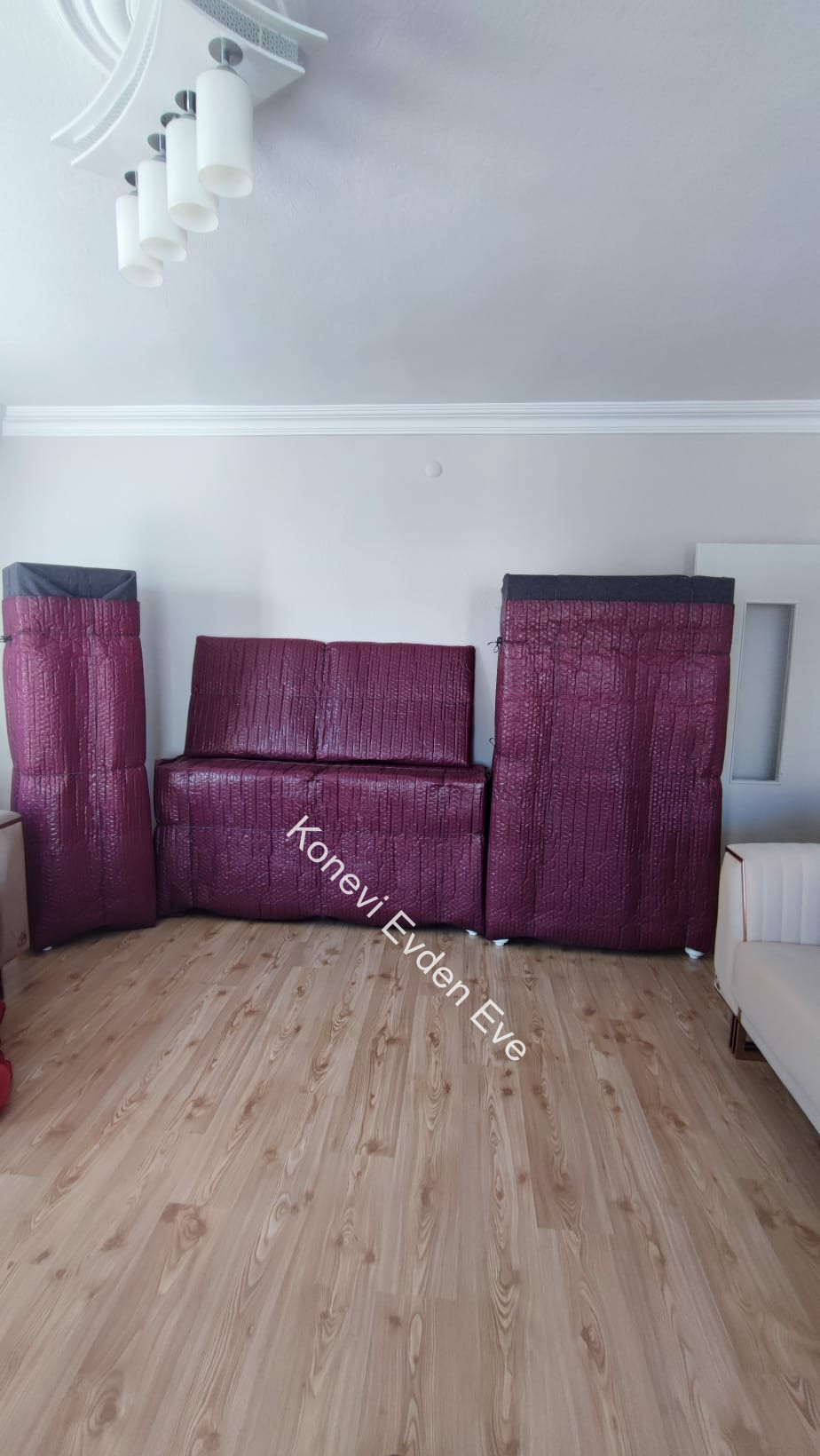 2025-Mayıs-İş-Başında - Konevi Evden Eve Taşımacılık | Asansörlü Nakliye Hizmeti