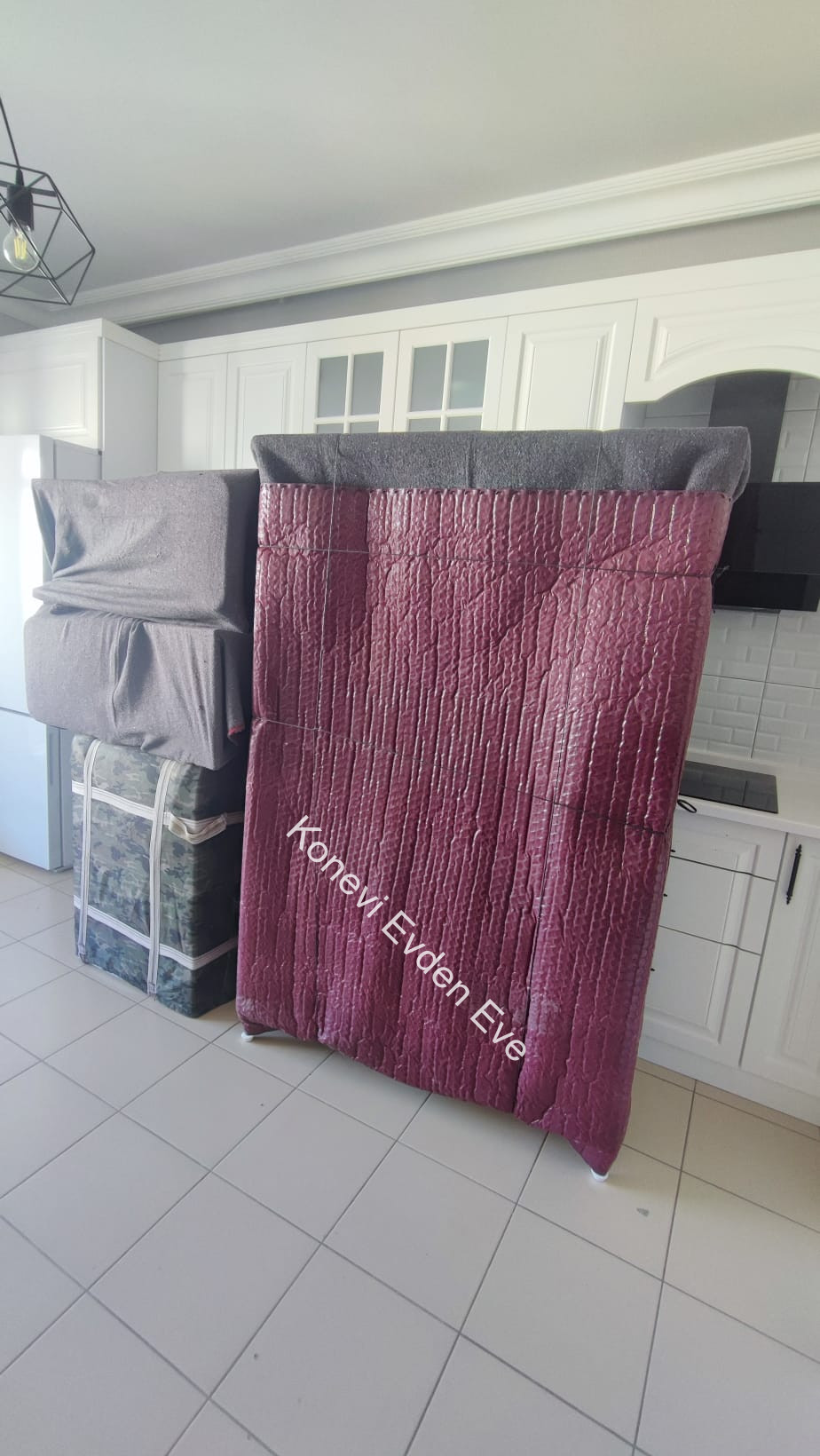 2025-Mayıs-İş-Başında - Konevi Evden Eve Taşımacılık | Asansörlü Nakliye Hizmeti